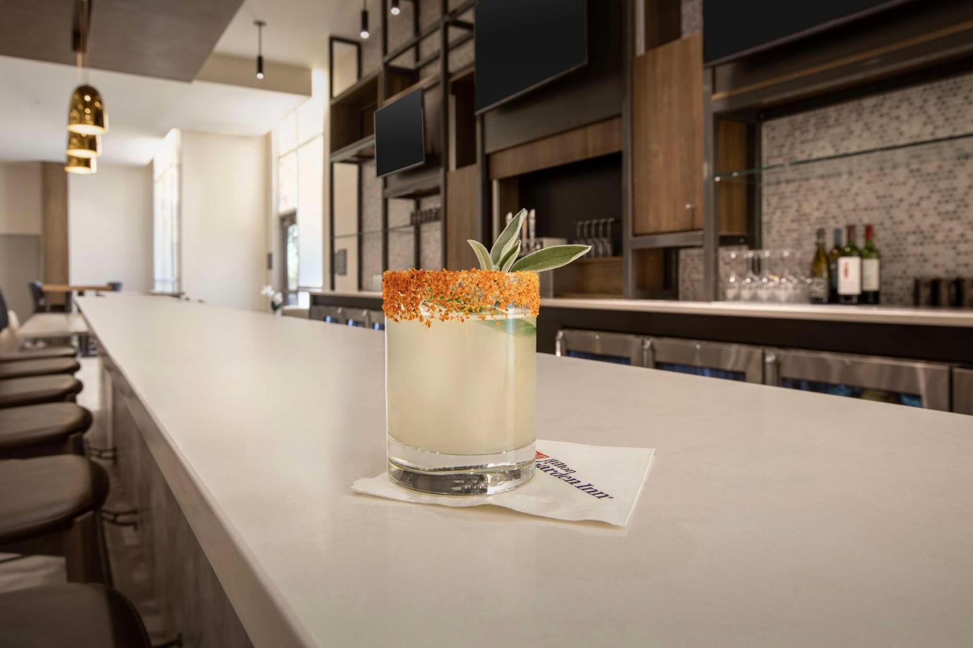 Hilton Garden Airport Tower Road * Denver